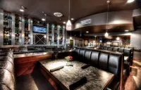 Podollan Inn & Spa - Grande Prairie - Bares