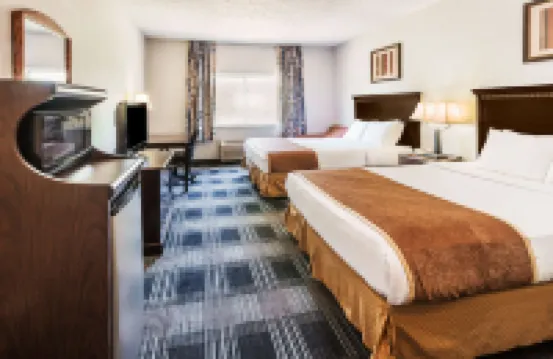 Days Inn & Suites by Wyndham Vancouver