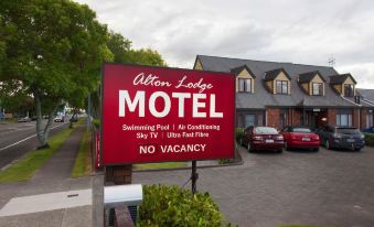 Alton Lodge Motel