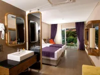 Casa de Maris Spa & Resort Hotel Adult Only 16 Plus - 5-Star