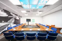 Holiday Inn ROCHESTER - CHATHAM by IHG - Park Yeri