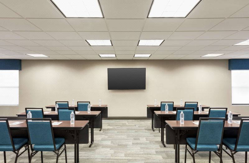 Hampton Inn & Suites Valparaiso photo 5