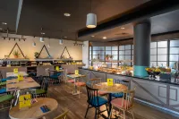 Leonardo Hotel Brighton - sarapan
