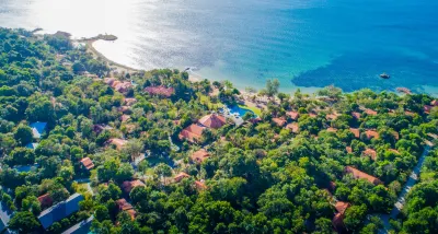 Green Bay Phu Quoc Resort & Spa Hotel di 