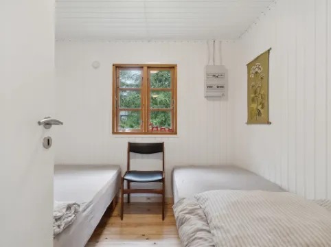 "Gunlög" - 1.3km from the Sea