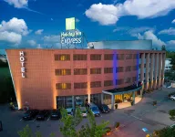 Holiday Inn Express 帕爾瑪 University of Parma - Parco Area delle Scienze附近的飯店