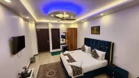 Azizia Inn - Pensionaatit