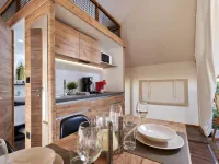 Glampingtent 4 Hotel in zona Het Loonsche Land