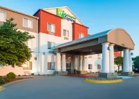 Holiday Inn Express & Suites Burlington Hotels in Burlington