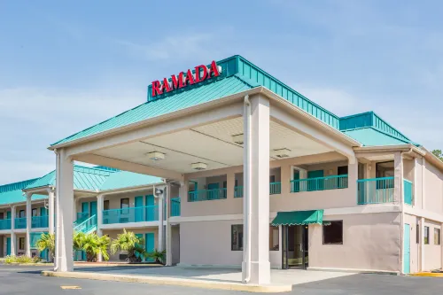 Baymont by Wyndham Biloxi/Ocean Springs Hotels in Latimer