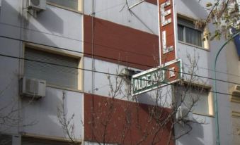 Aldeano II - Housity