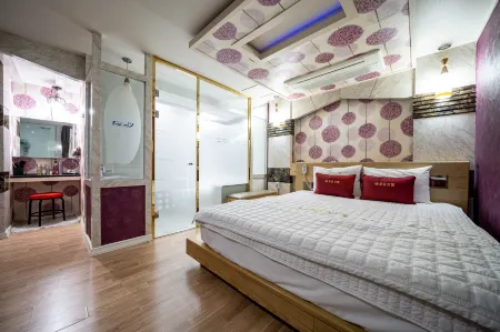 Sichuan Yoo Self Check-in Motel Отели рядом с Аэропорт Сачхон