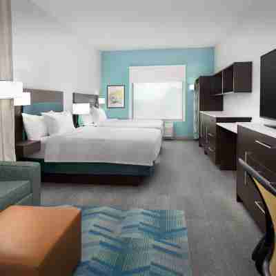 Home2 Suites by Hilton Orlando Southeast Nona Rooms