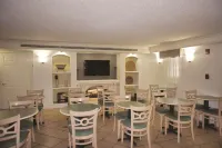 La Quinta Inn by Wyndham Pensacola - breakfast