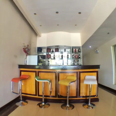 Cindy Kelly Hotel