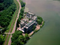 ホテル網走湖荘 庁舎 (重要文化財)周辺のホテル