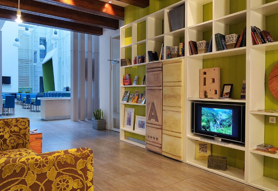 5. 아트리움 패션 ..