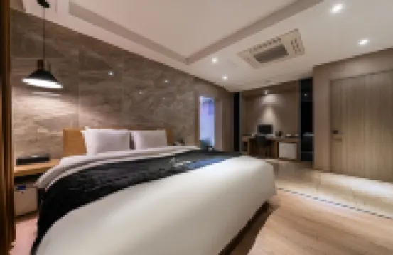 Ever Tourist Hotel