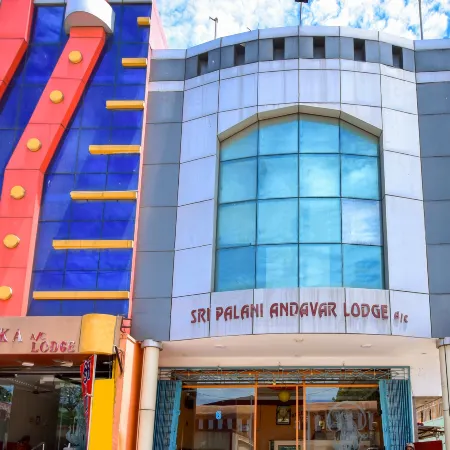 Sri Palani Andavar Lodge