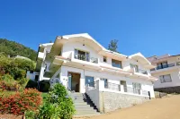 Berry Hills Resort