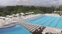 Club Campestre de Bucaramanga - ที่มีสระว่ายน้ำ