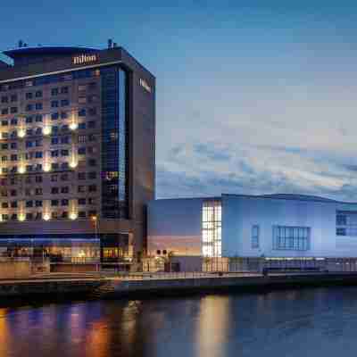 Hilton Belfast Hotel Exterior