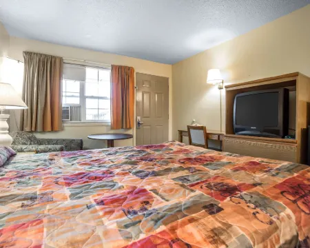 Rodeway Inn Hotels in Union County
