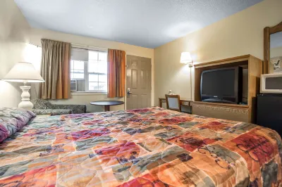 Rodeway Inn Hotels near Quinn Coliseum