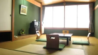 Ryokan Suigou Hotel in zona Lake Tōgō Hawai Lakeside Park