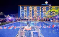 Pentacity Hotel Balikpapan - Beach