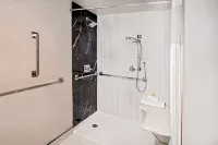 DoubleTree by Hilton Washington DC North/Gaithersburg Hotels in Gaithersburg