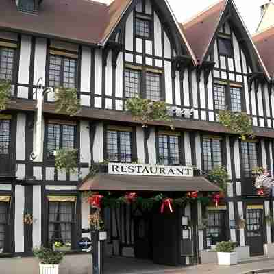 Hotel de Normandie Hotel Exterior