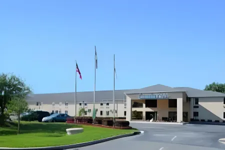 Clarion Pointe Vidalia - Lyons West