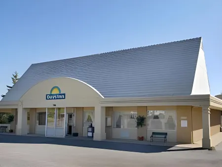 Days Inn by Wyndham Frankfort