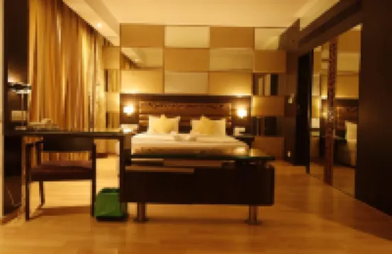 Hotel Supreme Heritage