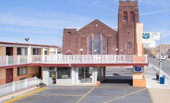 Atlantic Motor Inn Near Boardwalk