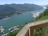 Four Points by Sheraton Juneau - Mountain view