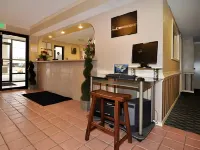 Mockingbird Inn & Suites