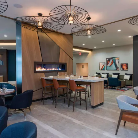 Sonesta Hotel Grand Rapids Airport