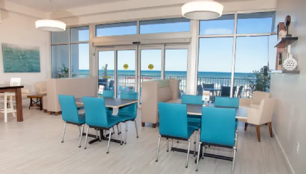 Holiday Inn Express & Suites PANAMA CITY BEACH - BEACHFRONT by IHG