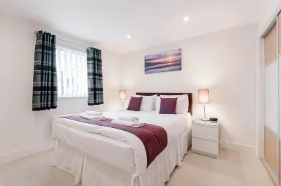 Roomspace Serviced Apartments - Capitol Square Hotels near Vision Express Opticians - Epsom