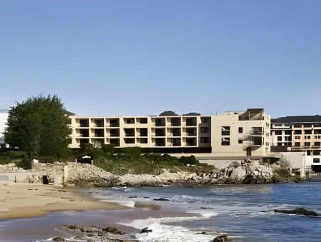 Monterey Bay Inn