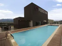 Fiesta Inn Monterrey Fundidora - สระว่ายน้ำบนดาดฟ้า