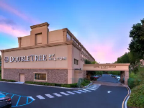 希爾頓逸林酒店-伊頓敦蒂頓瀑布 蒂頓瀑布酒店