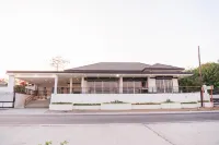 Veranda Hotel