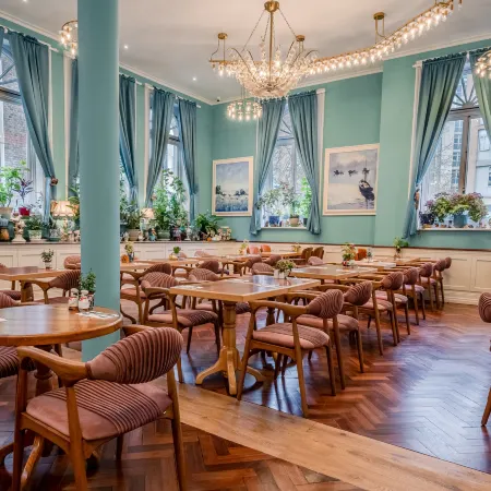 Limehouse Library Hotel Отели рядом с достопримечательностью «Тауэр-Хэмлетс»