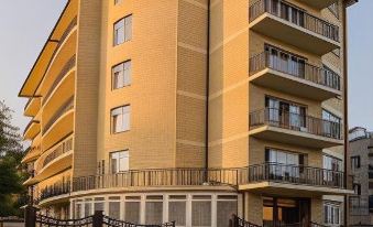 Morskaya Volna Hotel