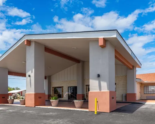 Best Western Llano Hotels in Llano