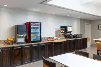 La Quinta Inn & Suites by Wyndham Bakersfield North - breakfast