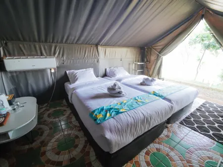 WOOLY HOTEL & GLAMPING Отели в г. Babakan Madang